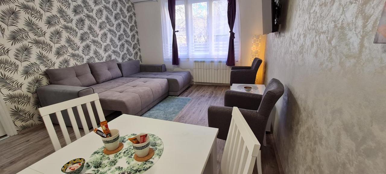 Julija Apartment Belgrade Luaran gambar