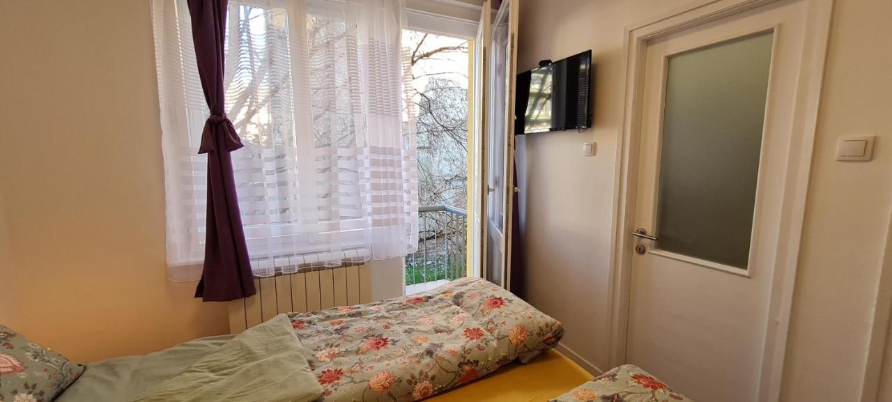 Julija Apartment Belgrade Luaran gambar